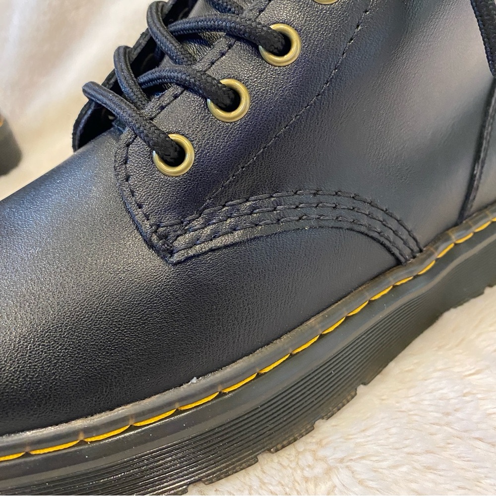 Dr Martens Doc Martens Zavala Black Lace-up Air Wair Combat Boots Size 7 NWOB - Picture 8 of 16